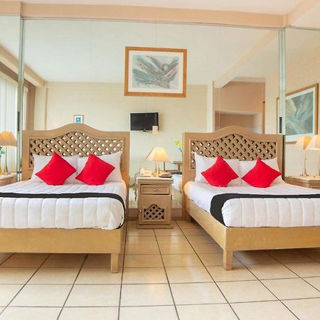 Capital O Hotel Villa Monini 普埃布拉 外观 照片