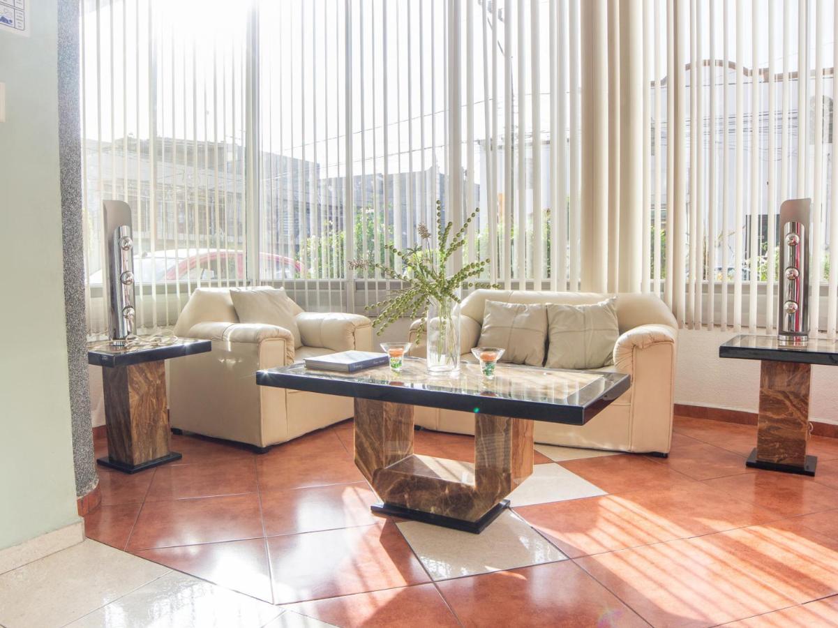 Capital O Hotel Villa Monini 普埃布拉 外观 照片