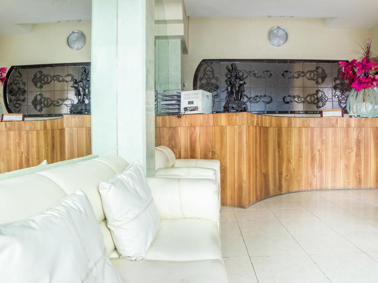 Capital O Hotel Villa Monini 普埃布拉 外观 照片