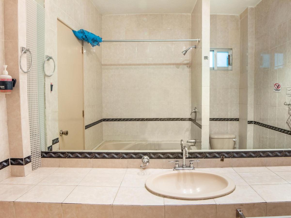 Capital O Hotel Villa Monini 普埃布拉 外观 照片